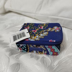 Vera Bradley Iconic Travel Pill Case